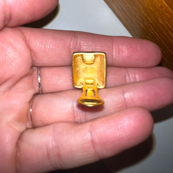 Vintage Ben-Amum gold and pearl earrings. - Picture 3 of 3